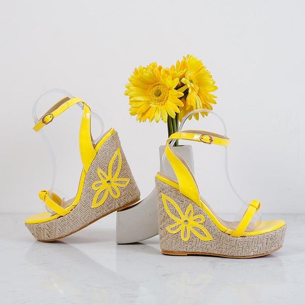 arrivals fashion casual women sandals spring summmer buckle strap high wedges heel with platform 3 colors available, Black
arrivals fashion casual women sandals spring summmer buckle strap high wedges heel with platform 3 colors available, Black