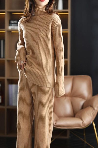 women's sweaters 2021 women french retro100% wool knitting fashion warm two-pieces suit sets choker pullover sweater knitted wide-leg p, White;black
women's sweaters 2021 women french retro100% wool knitting fashion warm two-pieces suit sets choker pullover sweater knitted wide-leg p, White;black