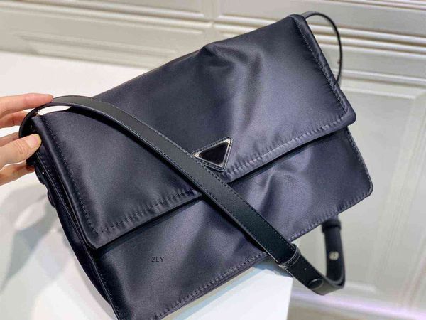 p sportsxy style hobo messenger bag nylon leisure shoulder and women's same large capacity briefcasezlyzly
p sportsxy style hobo messenger bag nylon leisure shoulder and women's same large capacity briefcasezlyzly