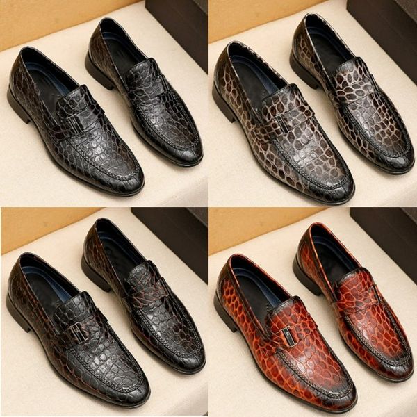 new designers dress shoes calfskin man banquet business luxurys non-slip and wear-resistant stylist sneakers with box size 38-44, Black
new designers dress shoes calfskin man banquet business luxurys non-slip and wear-resistant stylist sneakers with box size 38-44, Black