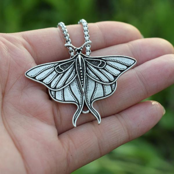 wildlife rustic moth butterfly necklace with stainless steel chain 50cm nature lover gift for her chains, Silver
wildlife rustic moth butterfly necklace with stainless steel chain 50cm nature lover gift for her chains, Silver