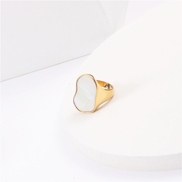 big shell titanium steel fashion light luxury ins cold wind irregular mother index finger ring girl, Silver
big shell titanium steel fashion light luxury ins cold wind irregular mother index finger ring girl, Silver