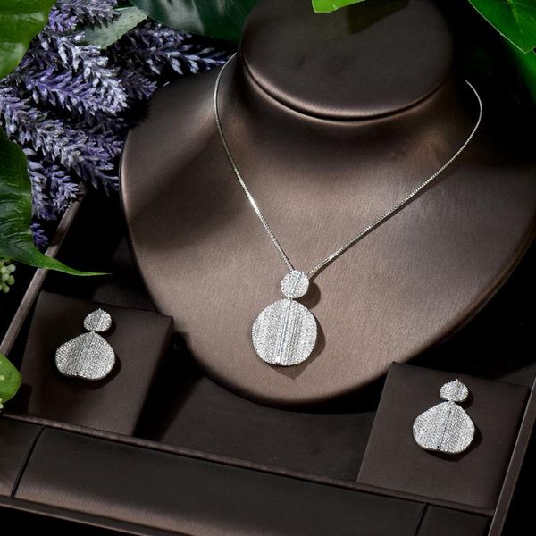 earrings & necklace hibride exquisite cubic zirconia round earring set fashion lady pendant sets party gifts bijoux n-1683, Silver
earrings & necklace hibride exquisite cubic zirconia round earring set fashion lady pendant sets party gifts bijoux n-1683, Silver