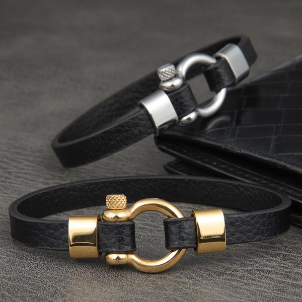 charm bracelets lychee pattern leather bracelet u-shaped lock simple men's retro stainless steel rope wholesale, Golden;silver
charm bracelets lychee pattern leather bracelet u-shaped lock simple men's retro stainless steel rope wholesale, Golden;silver