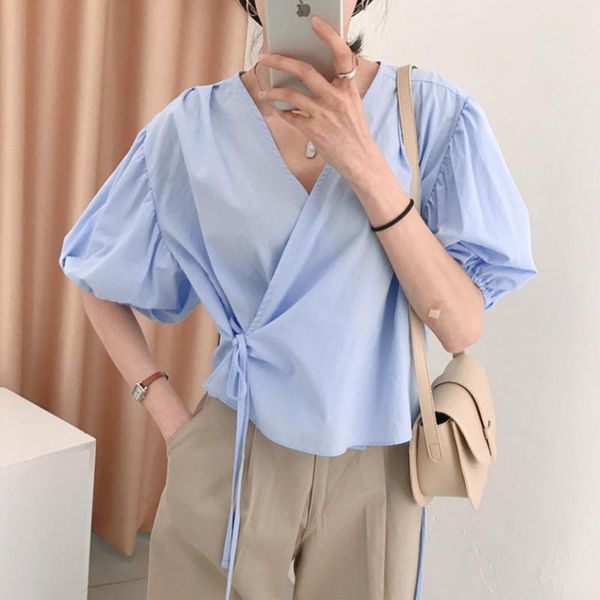 women's t-shirt korean version of the summer small milk soft blue v-collected bidding design a single bubble sleeve shirt top, White
women's t-shirt korean version of the summer small milk soft blue v-collected bidding design a single bubble sleeve shirt top, White