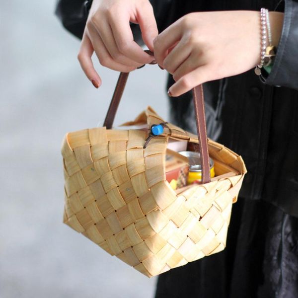 basket gift with handle hand-woven vegetable party fruit candy box wooden woven storage container handmade wedding decorative baskets
basket gift with handle hand-woven vegetable party fruit candy box wooden woven storage container handmade wedding decorative baskets