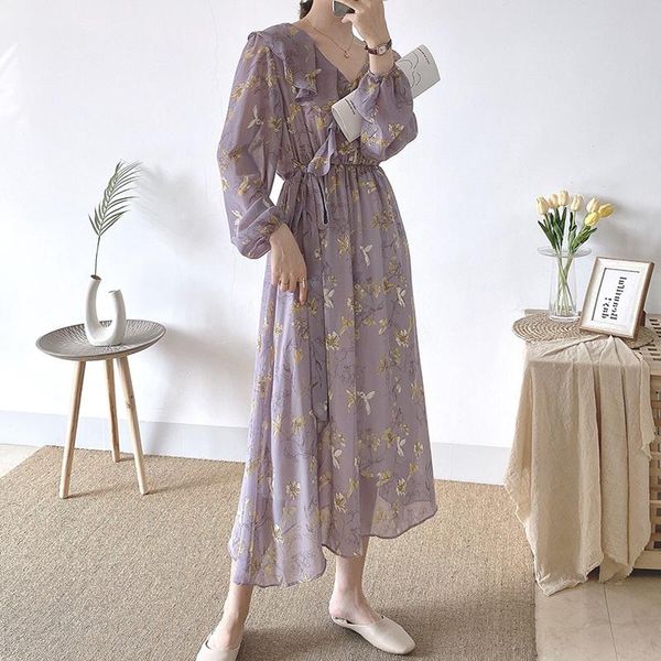 casual dresses elegant ruffled v-neck women lace-up female floral print chiffon long dress spring full sleeve midi ladies 2021, Black;gray
casual dresses elegant ruffled v-neck women lace-up female floral print chiffon long dress spring full sleeve midi ladies 2021, Black;gray