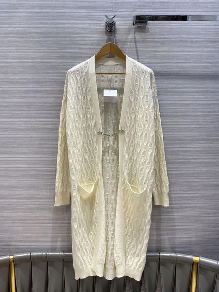 women's knits & tees lluxury brand 100% cachemire sweater 2021 autumn women casual loose lock ring chain jacquard cashmere cardigan swe, White
women's knits & tees lluxury brand 100% cachemire sweater 2021 autumn women casual loose lock ring chain jacquard cashmere cardigan swe, White