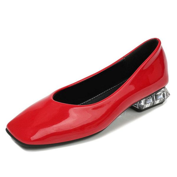 dress shoes crystal middle-heeled square head shallow mouth women's patent leather single large size 33-43 black
dress shoes crystal middle-heeled square head shallow mouth women's patent leather single large size 33-43 black
