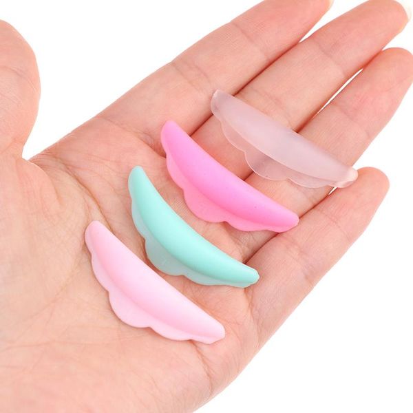 eyebrow tools & stencils colorful 5 pairs/bag eyelash lift curlers curl shields pads s m m1 m2 l soft silicone recycling lashes rods for las
eyebrow tools & stencils colorful 5 pairs/bag eyelash lift curlers curl shields pads s m m1 m2 l soft silicone recycling lashes rods for las