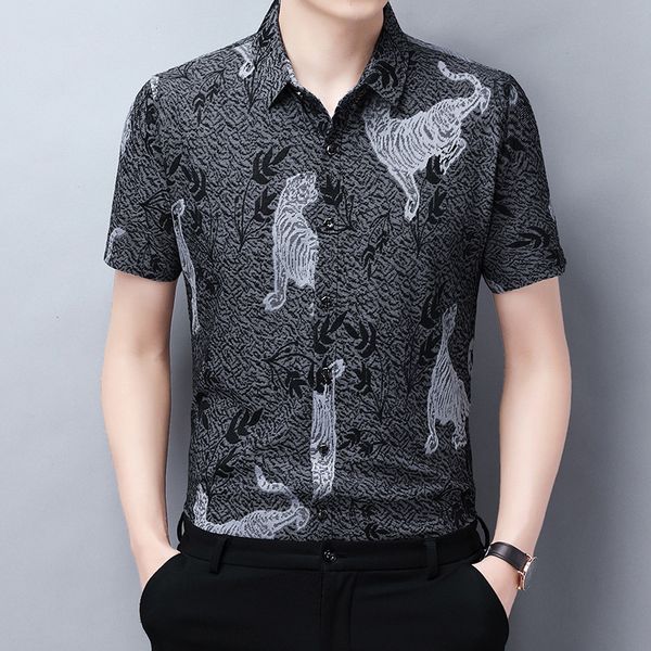 summer 2021 middle aged men's fashion short sleeve flower shirt casual no iron father loose cardigan, White;black
summer 2021 middle aged men's fashion short sleeve flower shirt casual no iron father loose cardigan, White;black