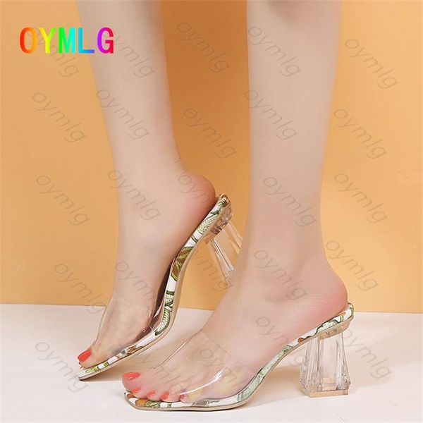 sandals large size high-heeled slippers women 2021 summer thick heel transparent crystal with fish mouth fashion outer wear, Black
sandals large size high-heeled slippers women 2021 summer thick heel transparent crystal with fish mouth fashion outer wear, Black