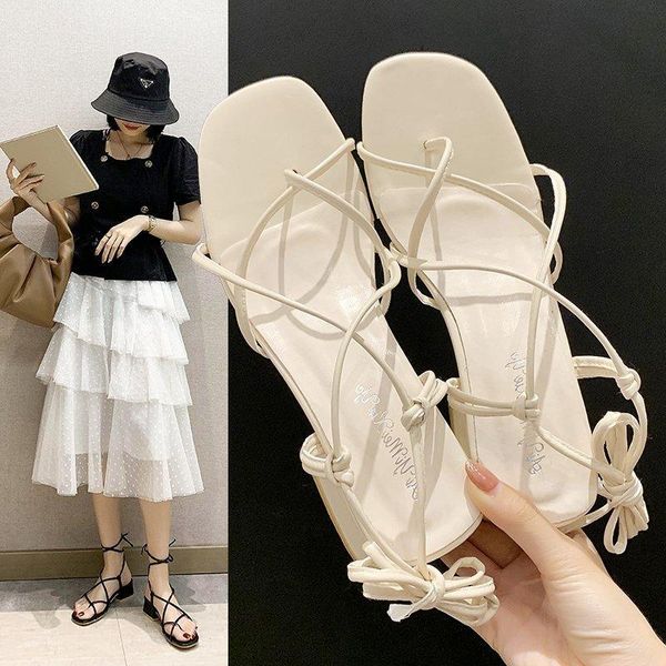 strap sandals female 2021 summer simple fashion thick with the word roman wild clip toe cross z956, Black
strap sandals female 2021 summer simple fashion thick with the word roman wild clip toe cross z956, Black