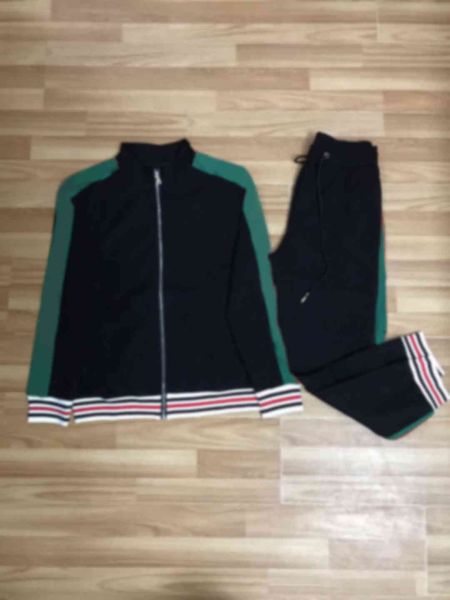 mens designers jackets embroidery letters tracksuits red stripe patchwork double letter clothes streetwear coats l002, Gray
mens designers jackets embroidery letters tracksuits red stripe patchwork double letter clothes streetwear coats l002, Gray