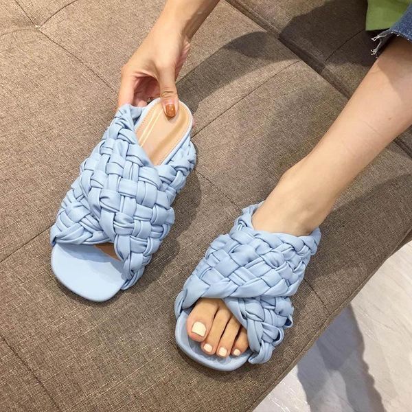 slippers casual shoes woman 2021 big size low luxury soft flat leisure fashion fabric slides rubber rome hoof heels pu basic, Black
slippers casual shoes woman 2021 big size low luxury soft flat leisure fashion fabric slides rubber rome hoof heels pu basic, Black