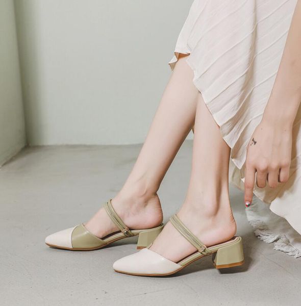 2021 summer trendy sandals pointed toe fairy style casual single shoes fashion two-wear sandals and slippers, Black
2021 summer trendy sandals pointed toe fairy style casual single shoes fashion two-wear sandals and slippers, Black