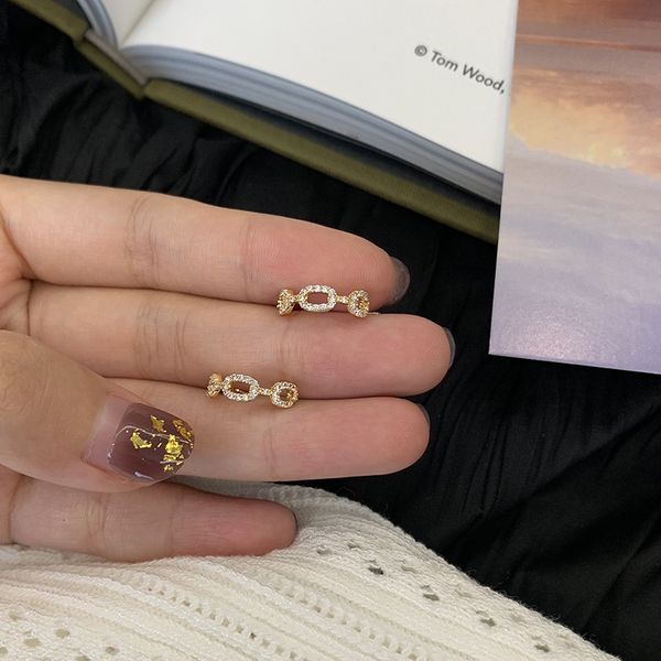 genuine gold electroplating inlaid diamond chain ear bone clip south designer east gate creative design ear nail net red fashion earrings wo, Silver
genuine gold electroplating inlaid diamond chain ear bone clip south designer east gate creative design ear nail net red fashion earrings wo, Silver