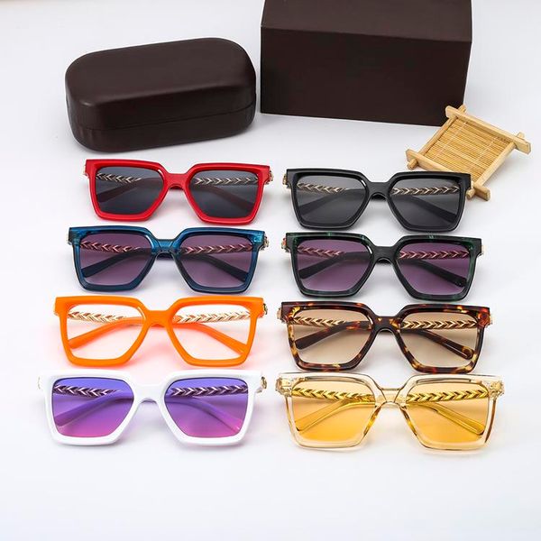good quality design classic letter uv400 sunglasses men and women's goggles eyeglass outdoor shades pc frame fashion lady sun glasses m, White;black
good quality design classic letter uv400 sunglasses men and women's goggles eyeglass outdoor shades pc frame fashion lady sun glasses m, White;black