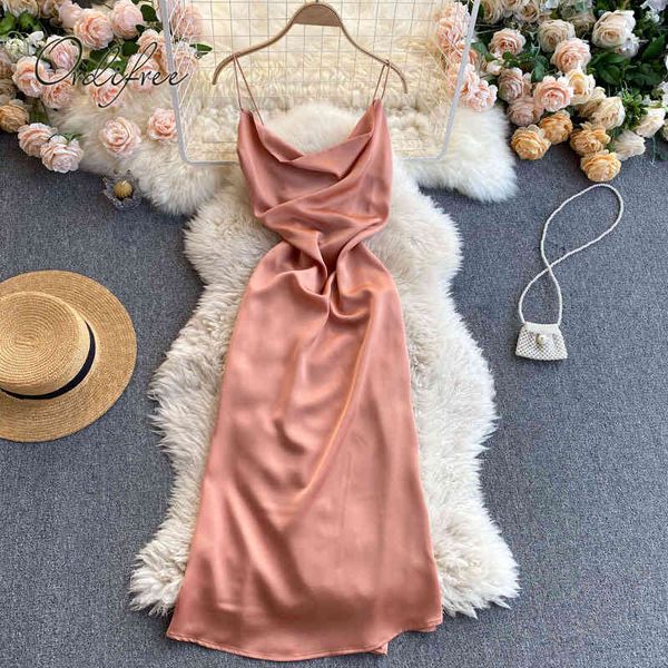 summer women slip satin maxi backless lace up elegant shiny party midi dress 210415, Black;gray
summer women slip satin maxi backless lace up elegant shiny party midi dress 210415, Black;gray