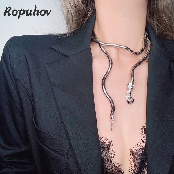 chains ropuhov 2021 korean woman european and american cool black snake exaggerated winding design neck chain metal necklace, Silver
chains ropuhov 2021 korean woman european and american cool black snake exaggerated winding design neck chain metal necklace, Silver