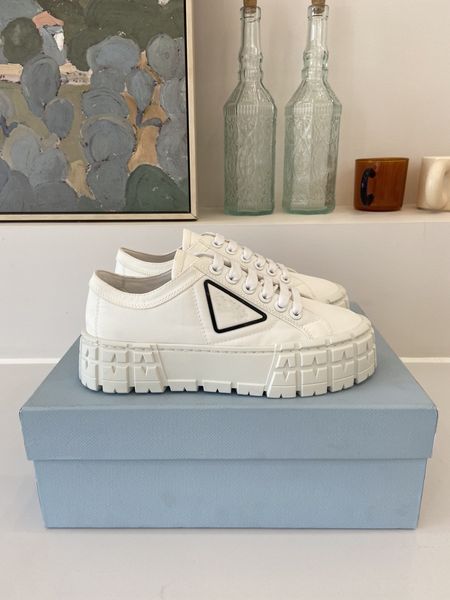 with box shoes designer men women womens leather lace up white mens espadrilles oversized flats platform casual espadrille flat sneakers 081, Black
with box shoes designer men women womens leather lace up white mens espadrilles oversized flats platform casual espadrille flat sneakers 081, Black