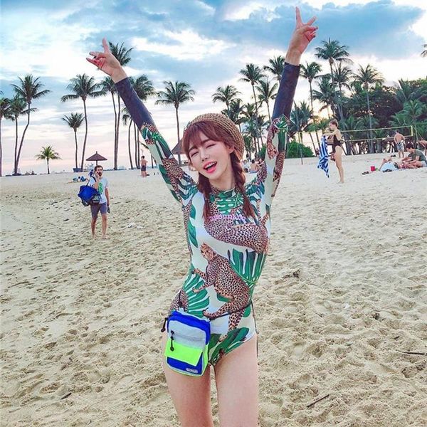 one-piece suits diving one piece swimsuit leaves print long sleeve women swimwear bathing suit rash guard surfing swimming rashguard
one-piece suits diving one piece swimsuit leaves print long sleeve women swimwear bathing suit rash guard surfing swimming rashguard