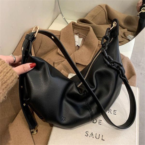 evening bags fashion shoulder bag for women's pu leather croissant messenger female small luxury designer crossbody handbags
evening bags fashion shoulder bag for women's pu leather croissant messenger female small luxury designer crossbody handbags