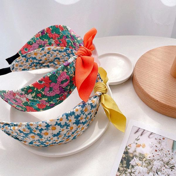 1pcs cute girls hair accessories flower crown headband yarn form wreath headdress romantic children's hairband colorful headwear, Slivery;white 
1pcs cute girls hair accessories flower crown headband yarn form wreath headdress romantic children's hairband colorful headwear, Slivery;white