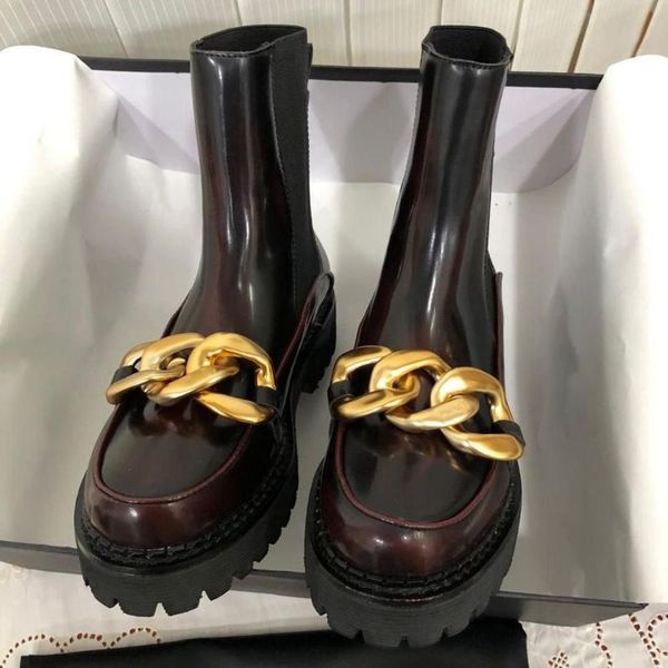 boots genuine leather women ankle luxury design big mental chain street style thick bootom winter short, Black
boots genuine leather women ankle luxury design big mental chain street style thick bootom winter short, Black