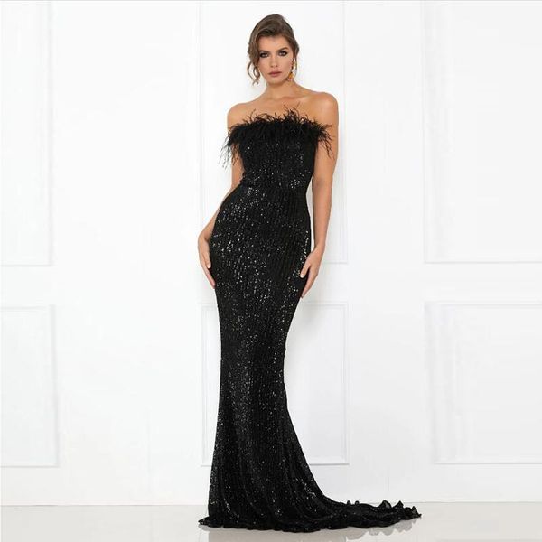 strapless black feathers patchwork sequined evening party gown maxi dress floor length mermaid sleeveless casual dresses, Black;gray
strapless black feathers patchwork sequined evening party gown maxi dress floor length mermaid sleeveless casual dresses, Black;gray