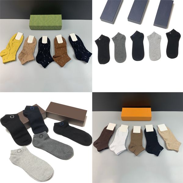 fashion letter embroidery socks cotton couple sock breathable soft men women sports hip hop sock with box, Black;white
fashion letter embroidery socks cotton couple sock breathable soft men women sports hip hop sock with box, Black;white