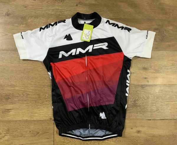 racing jackets laser cut 2021 mmr team only short sleeve cycling jersey summer wear ropa ciclismo with power band, Black;red
racing jackets laser cut 2021 mmr team only short sleeve cycling jersey summer wear ropa ciclismo with power band, Black;red