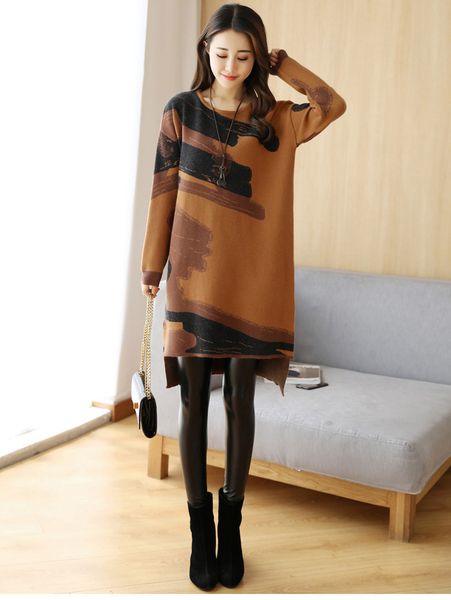 mid dress in autumn winter new 2020 with short front back, plush thickened skirt and printed long sleeves, White;black
mid dress in autumn winter new 2020 with short front back, plush thickened skirt and printed long sleeves, White;black