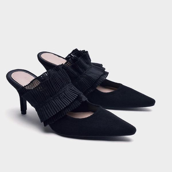 dress shoes vogue pointed toe high heel women sandals black pleated summer elegant mules swc0268
dress shoes vogue pointed toe high heel women sandals black pleated summer elegant mules swc0268