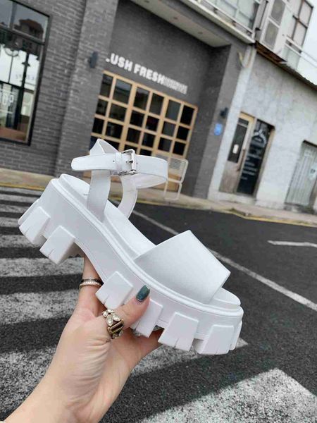 70% off wholesale flip-flops new fashion summer casual sandals women rhinestone luxury shoes, Black
70% off wholesale flip-flops new fashion summer casual sandals women rhinestone luxury shoes, Black