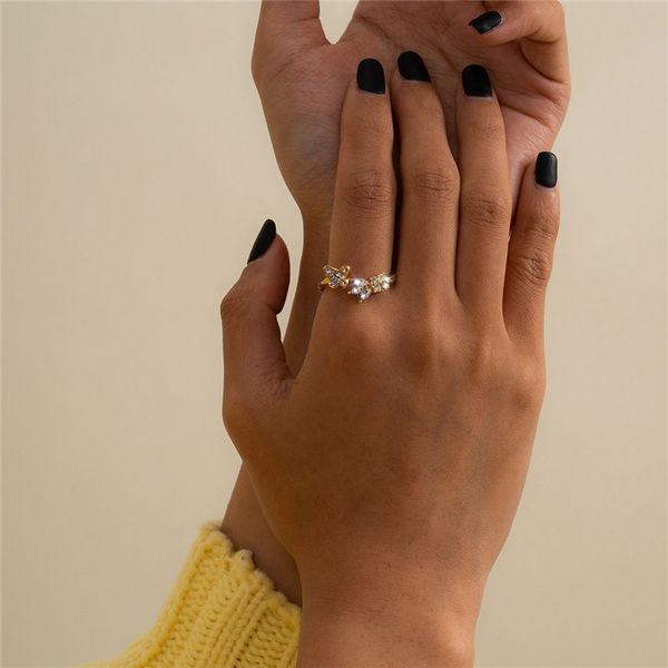 european cool butterfly gold ring with rhinestone alloy opening finger rings for women geometric animal hand jewelry accessories wholesale, Golden;silver
european cool butterfly gold ring with rhinestone alloy opening finger rings for women geometric animal hand jewelry accessories wholesale, Golden;silver