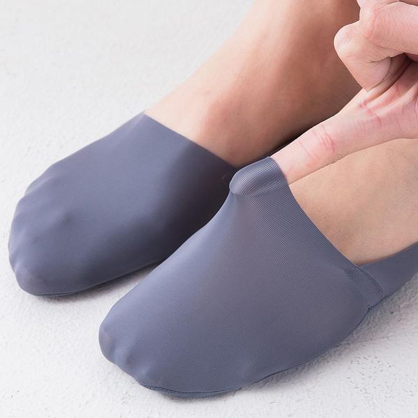 men's socks ultra-thin ice silk short invisible low cut cotton casua no show men crew male silica gel antiskid summer, Black
men's socks ultra-thin ice silk short invisible low cut cotton casua no show men crew male silica gel antiskid summer, Black