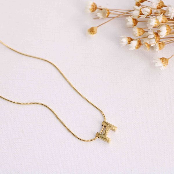 design jewelry decorated titanium steel small letter hfashion bone necklace simple high-grade temperament clavicle chain, Silver
design jewelry decorated titanium steel small letter hfashion bone necklace simple high-grade temperament clavicle chain, Silver