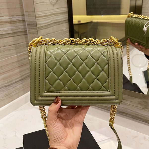 2022 trend fashion colors lambskin classic mini flap bags quilted genuine leather cross body shoulder luxury designer france women purse han
2022 trend fashion colors lambskin classic mini flap bags quilted genuine leather cross body shoulder luxury designer france women purse han