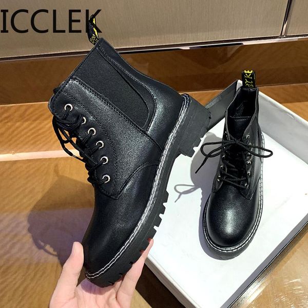 boots 2021 winter british style women side zipper shallow anti-skid botas fashion short tube thick heel leather a104, Black
boots 2021 winter british style women side zipper shallow anti-skid botas fashion short tube thick heel leather a104, Black
