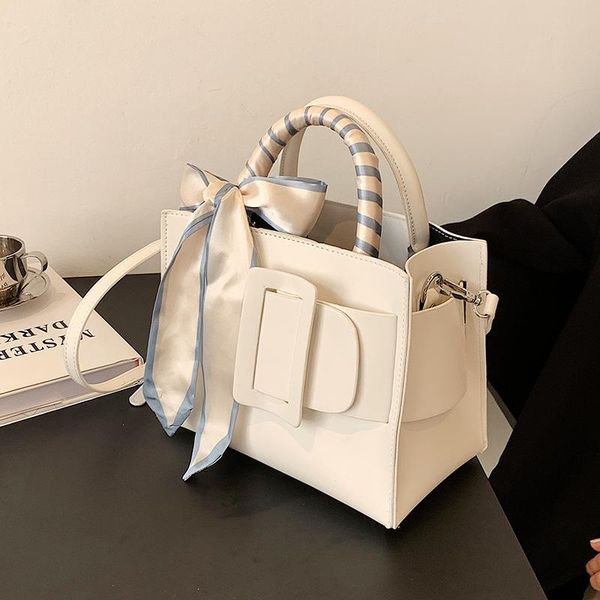 shoulder bags 2021 fashion lady handbags women designer large capacity ribbon female bag sac femme crossbody tote
shoulder bags 2021 fashion lady handbags women designer large capacity ribbon female bag sac femme crossbody tote