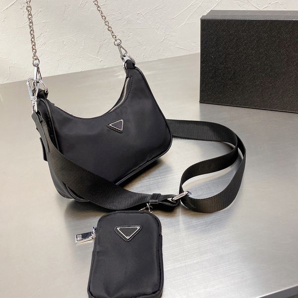 luxurys designers black shoulder crossbady messenger bags with purse women waist bag lady tote chains handbags purse nylon material waterpro
luxurys designers black shoulder crossbady messenger bags with purse women waist bag lady tote chains handbags purse nylon material waterpro