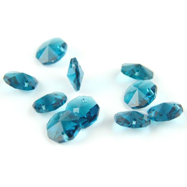 selling 200pcs/lot ,14mm zircon blue crystal octagon beads in 2 holes for wedding strands & chandelier bead
selling 200pcs/lot ,14mm zircon blue crystal octagon beads in 2 holes for wedding strands & chandelier bead