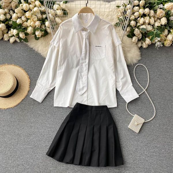women's tracksuits summer suit college style lapel tie solid color long-sleeved short pleated skirt casual two-piece suits lh022, Gray
women's tracksuits summer suit college style lapel tie solid color long-sleeved short pleated skirt casual two-piece suits lh022, Gray