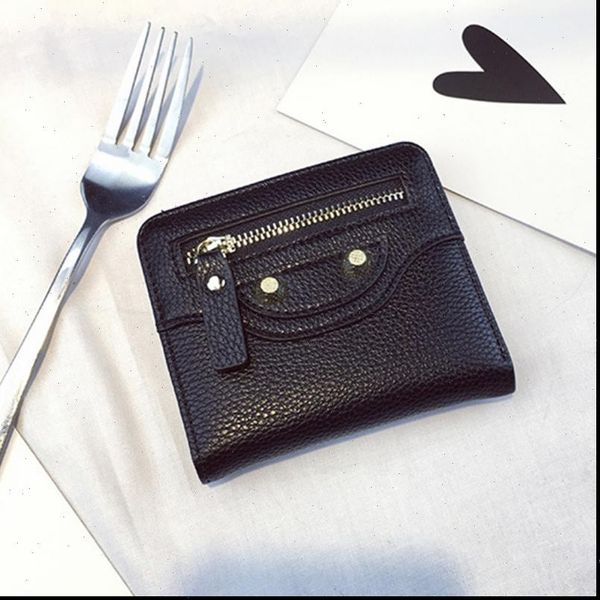 fashion short women wallets female mini money purses foldable pu leather coin purse card holder for girls, Red;black
fashion short women wallets female mini money purses foldable pu leather coin purse card holder for girls, Red;black