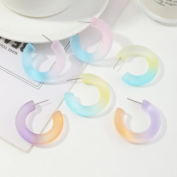 stud woman earring creative personality semicircle c shape earrings female gradient resin 2021 trend, Golden;silver
stud woman earring creative personality semicircle c shape earrings female gradient resin 2021 trend, Golden;silver