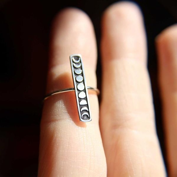 cluster rings zhouyang for woman man exquisite handmade quality silver color moon personality eclipse finger ring fashion jewelry kcr218, Golden;silver
cluster rings zhouyang for woman man exquisite handmade quality silver color moon personality eclipse finger ring fashion jewelry kcr218, Golden;silver