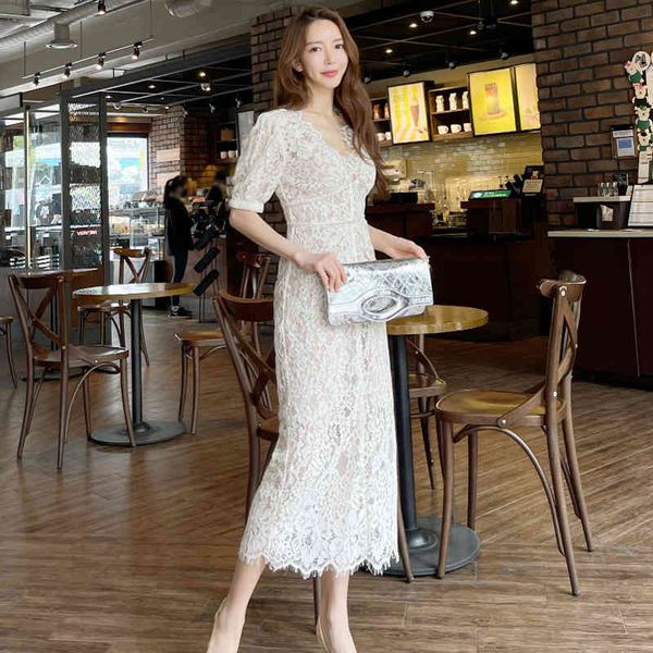 casual dresses 2021 summer new v-neck beaded diamond short sleeve party lace slim mid-length dress women's cloth, Black;gray
casual dresses 2021 summer new v-neck beaded diamond short sleeve party lace slim mid-length dress women's cloth, Black;gray