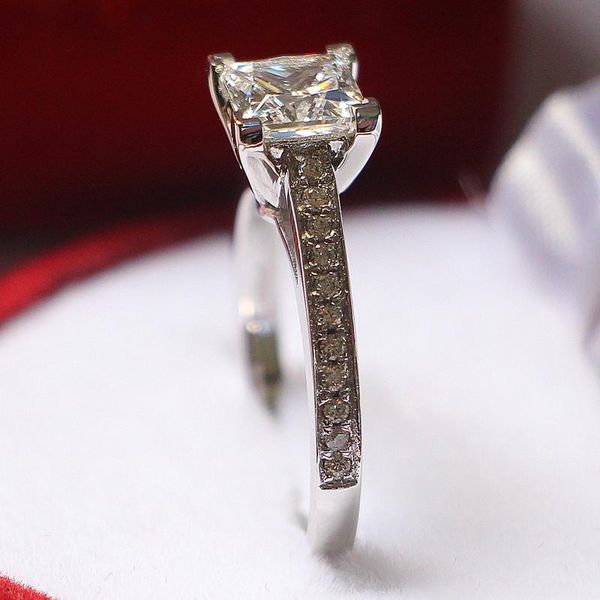 cluster rings test real 6*6mm 1ct engagement ring sterling silver jewelry positive brand anniversary moissanite princess, Golden;silver
cluster rings test real 6*6mm 1ct engagement ring sterling silver jewelry positive brand anniversary moissanite princess, Golden;silver
