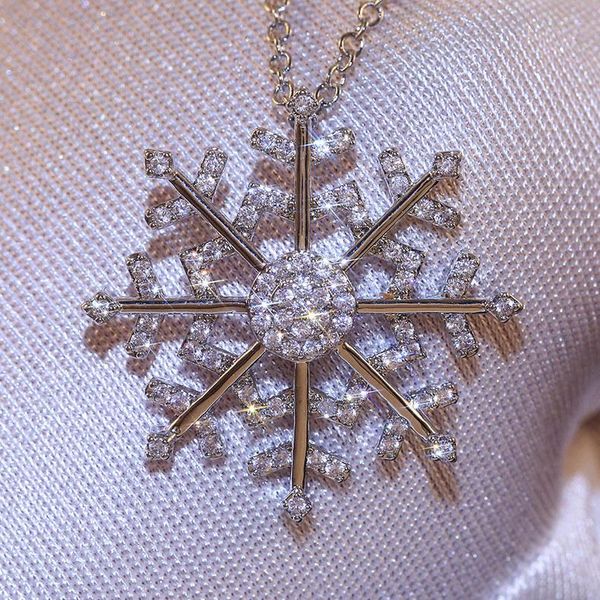 luxury white zircon pendant necklace cute female crystal snowflake chain charm silver color wedding necklaces for women
luxury white zircon pendant necklace cute female crystal snowflake chain charm silver color wedding necklaces for women